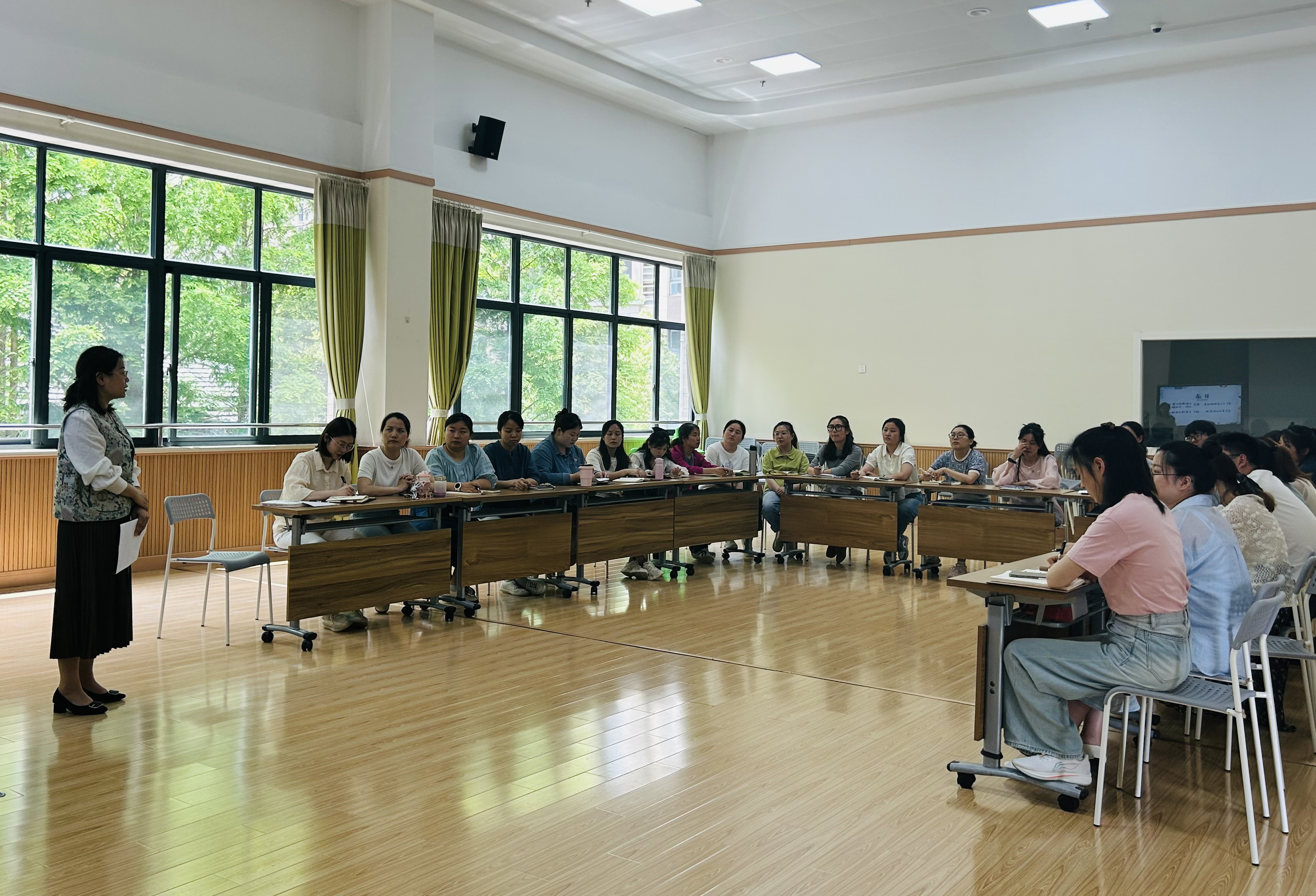 探课程故事 叙儿童本真——扬大泰和园开展课程故事园