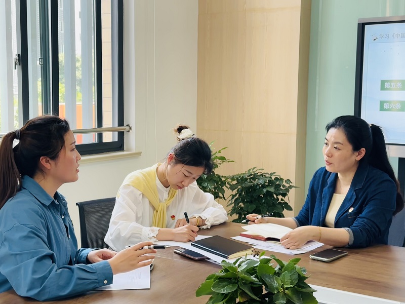 守教育清风 葆廉洁本色——扬大泰和园召开党风廉洁教育会议